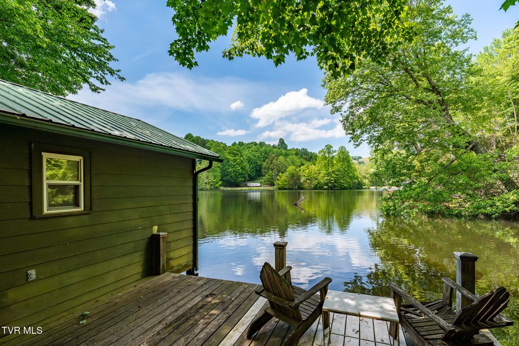 Photo of 170 Ripshin Lake Road, Roan Mountain, TN 37687 (MLS # 9995984)
