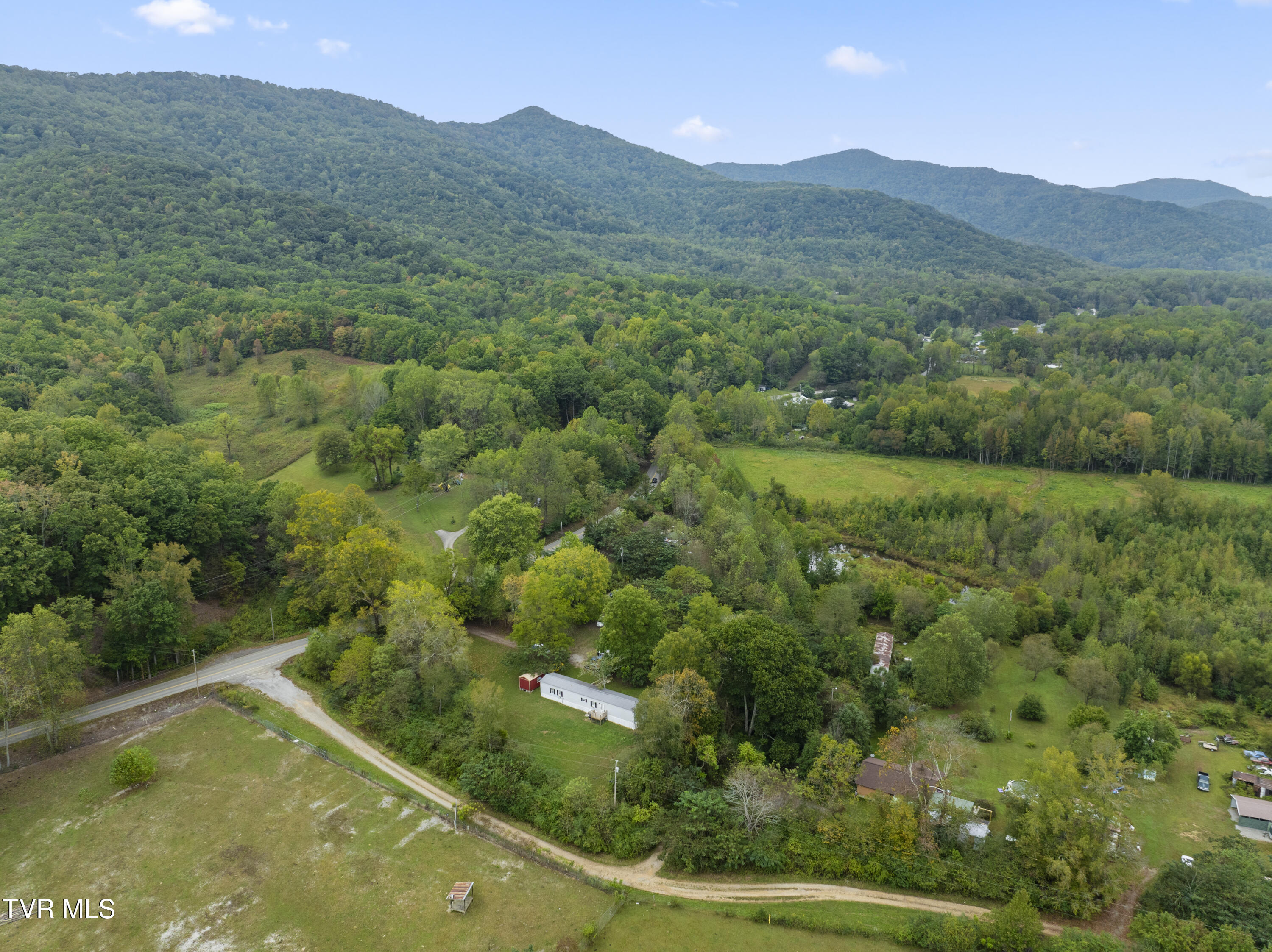 10425 Petros Highway, Oliver Springs, Tennessee image 15