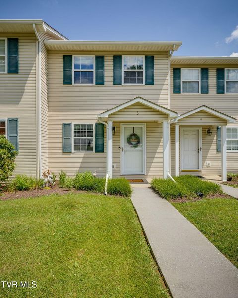 Condo For Sale - 2305 Greenwood Drive #UNIT 3<br/> Johnson City, TN 37604