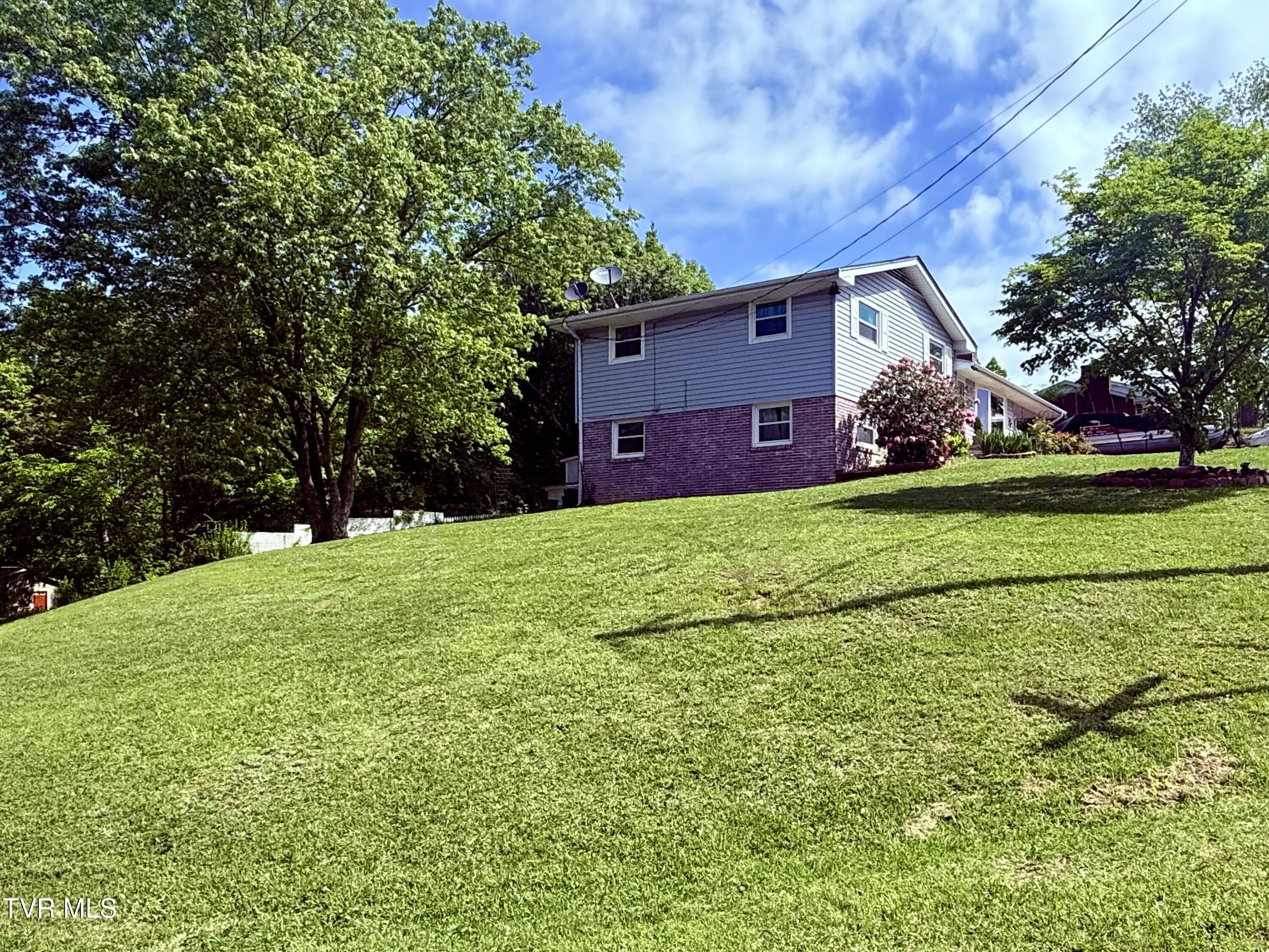 100 Monticello Avenue, Kingsport, Tennessee image 3