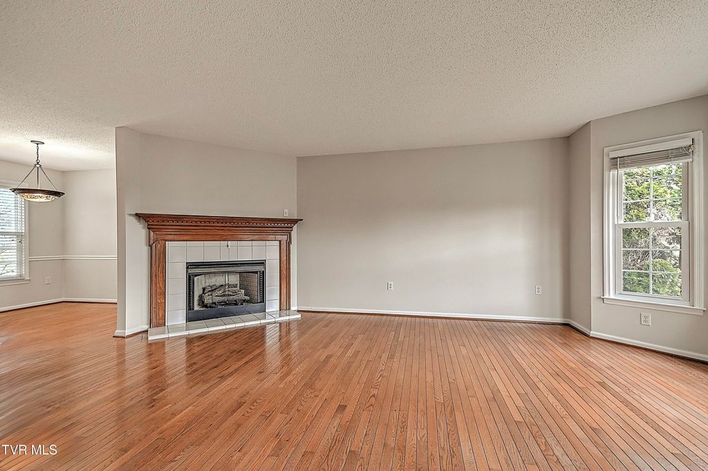 Photo of 15336 Woodstone Circle, Bristol, VA 24202 (MLS # 9989654)