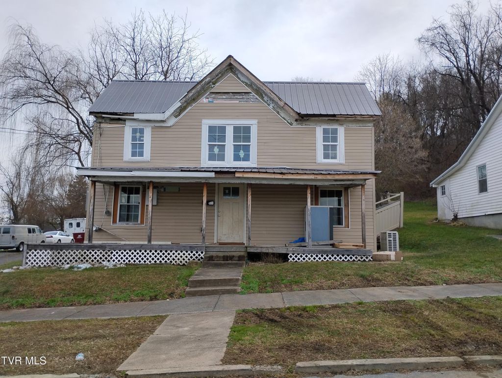 Photo of 1101 Afton Street, Johnson City, TN 37601 (MLS # 9989370)