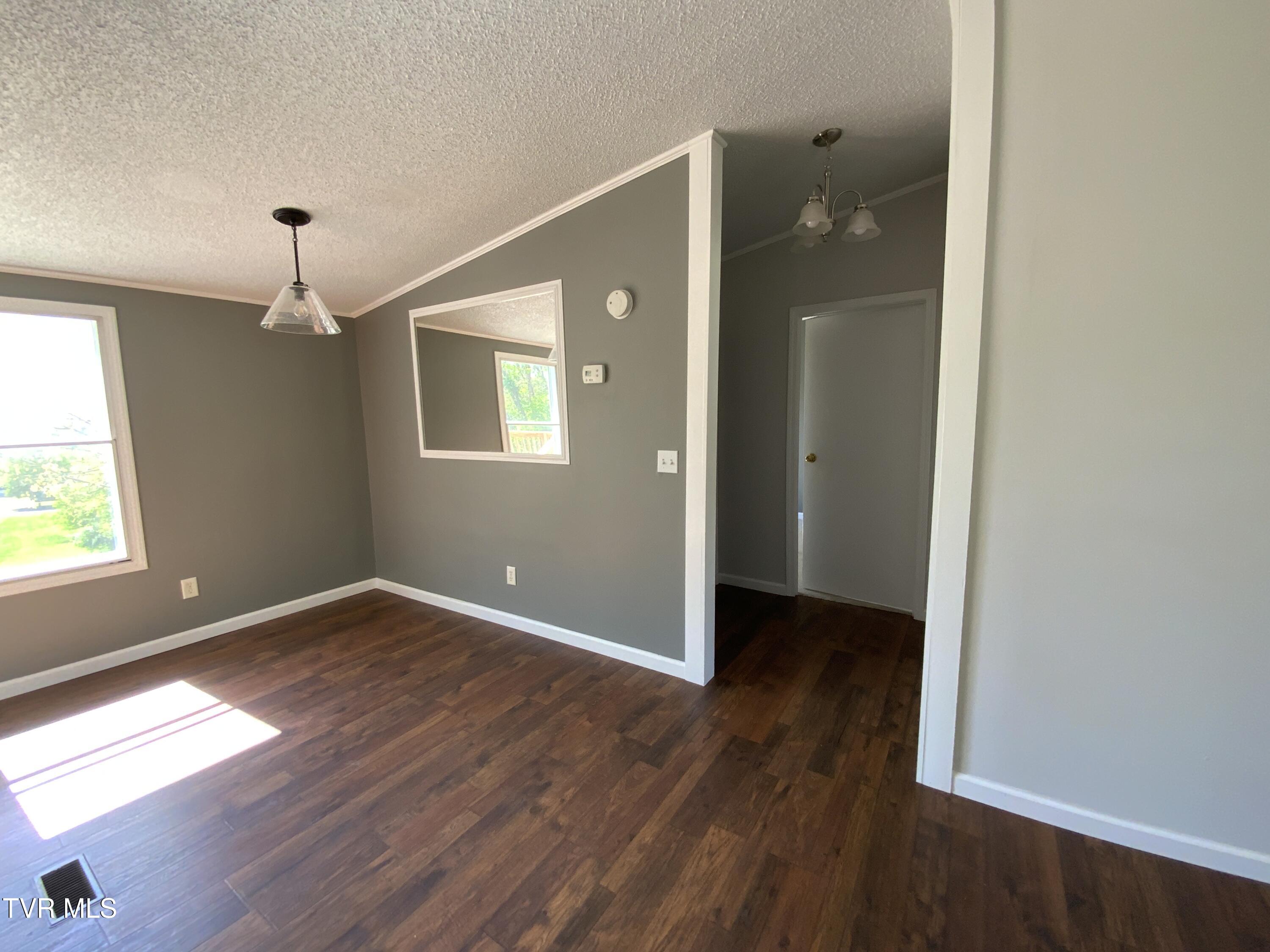 1014 Red Bud Lane, Rogersville, Tennessee image 29