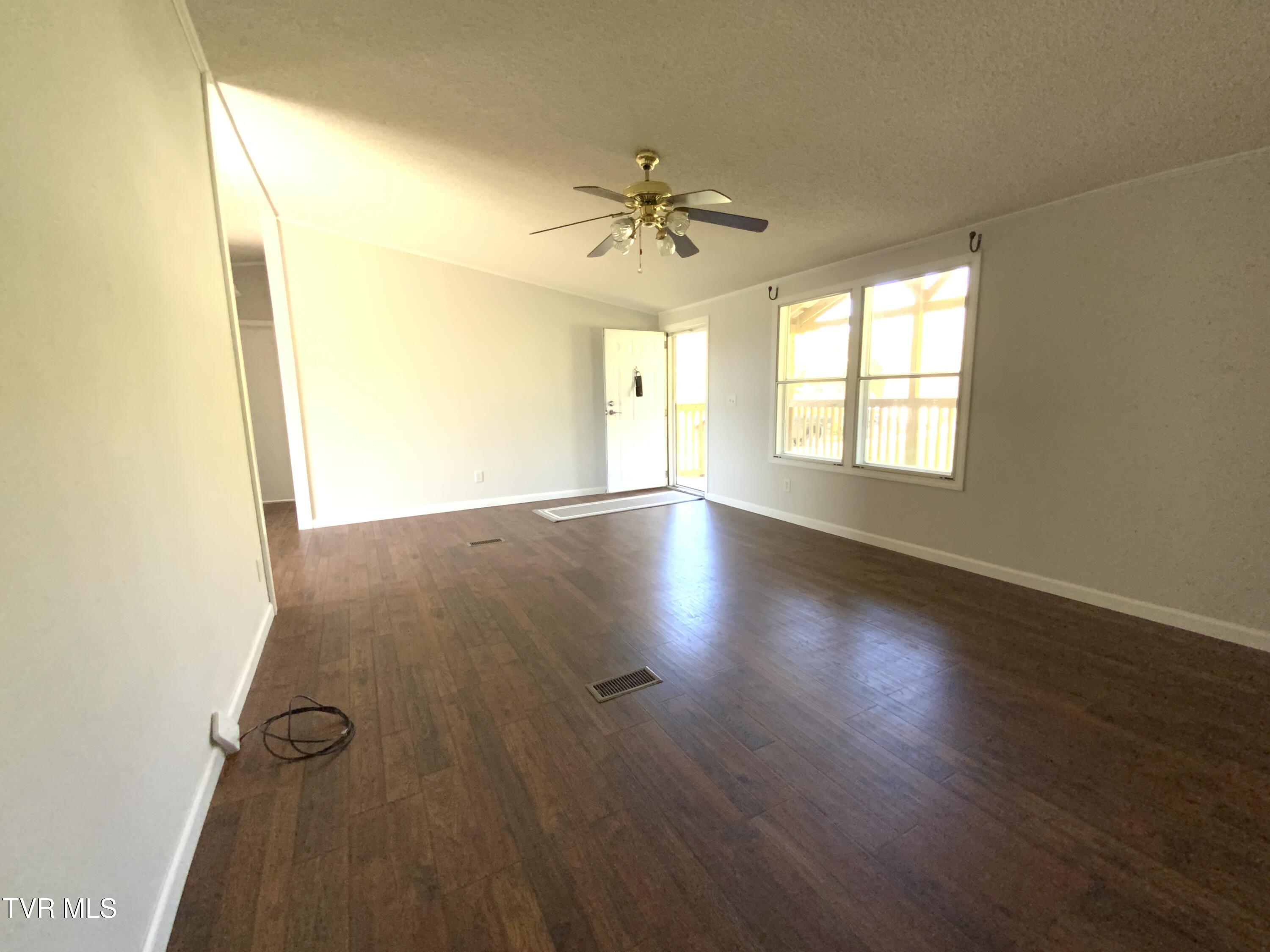 1014 Red Bud Lane, Rogersville, Tennessee image 14