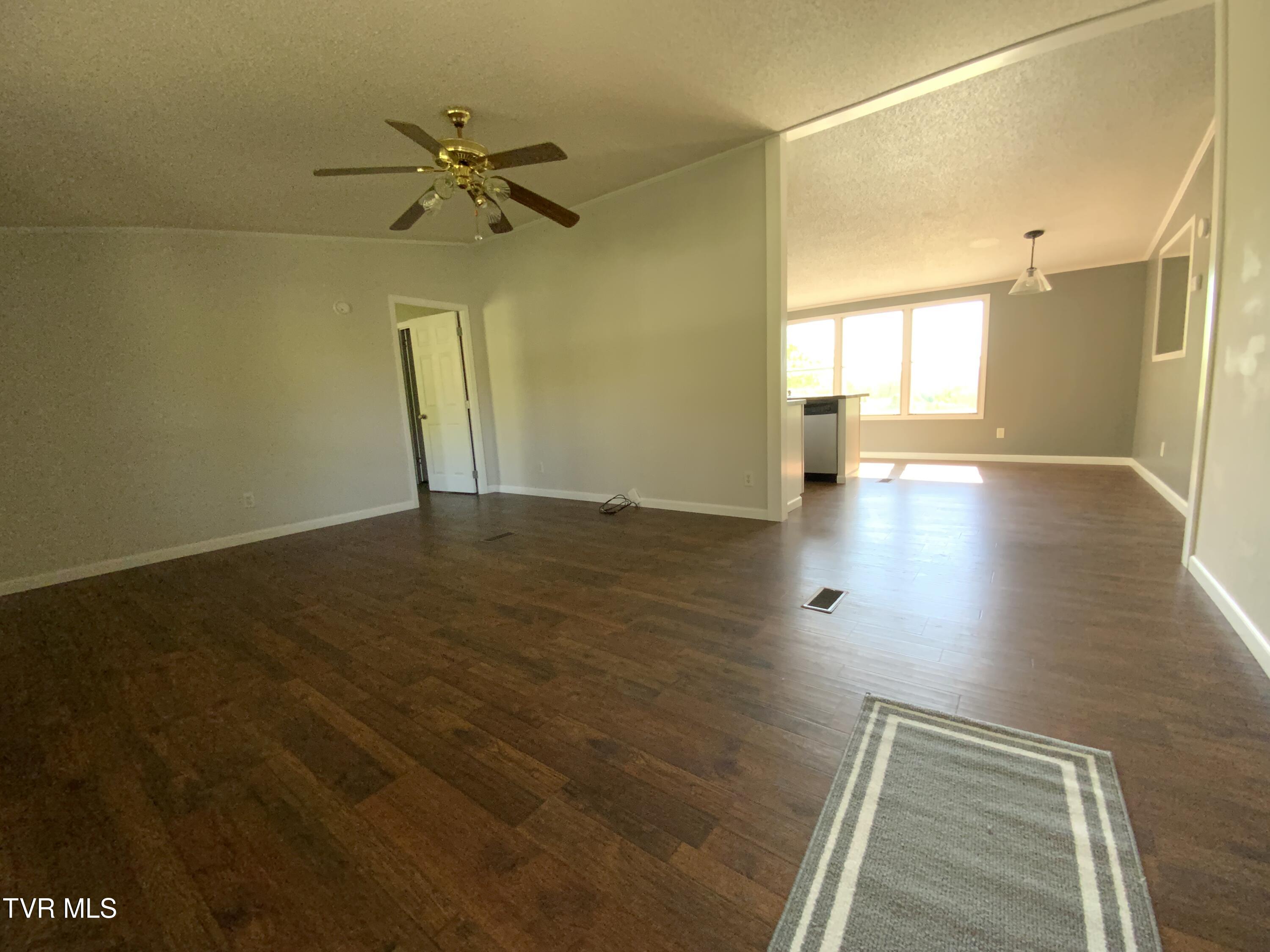 1014 Red Bud Lane, Rogersville, Tennessee image 11