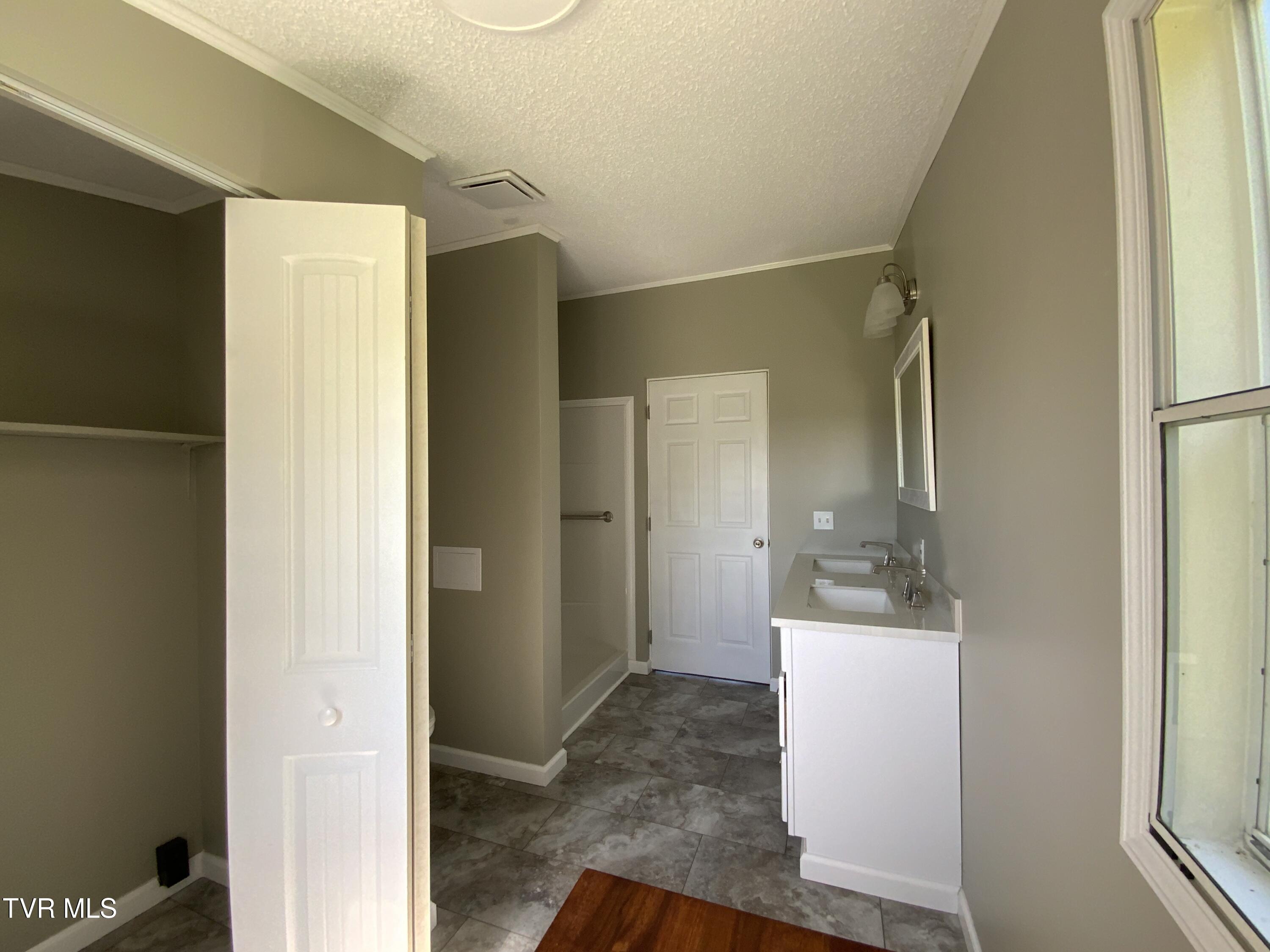 1014 Red Bud Lane, Rogersville, Tennessee image 26