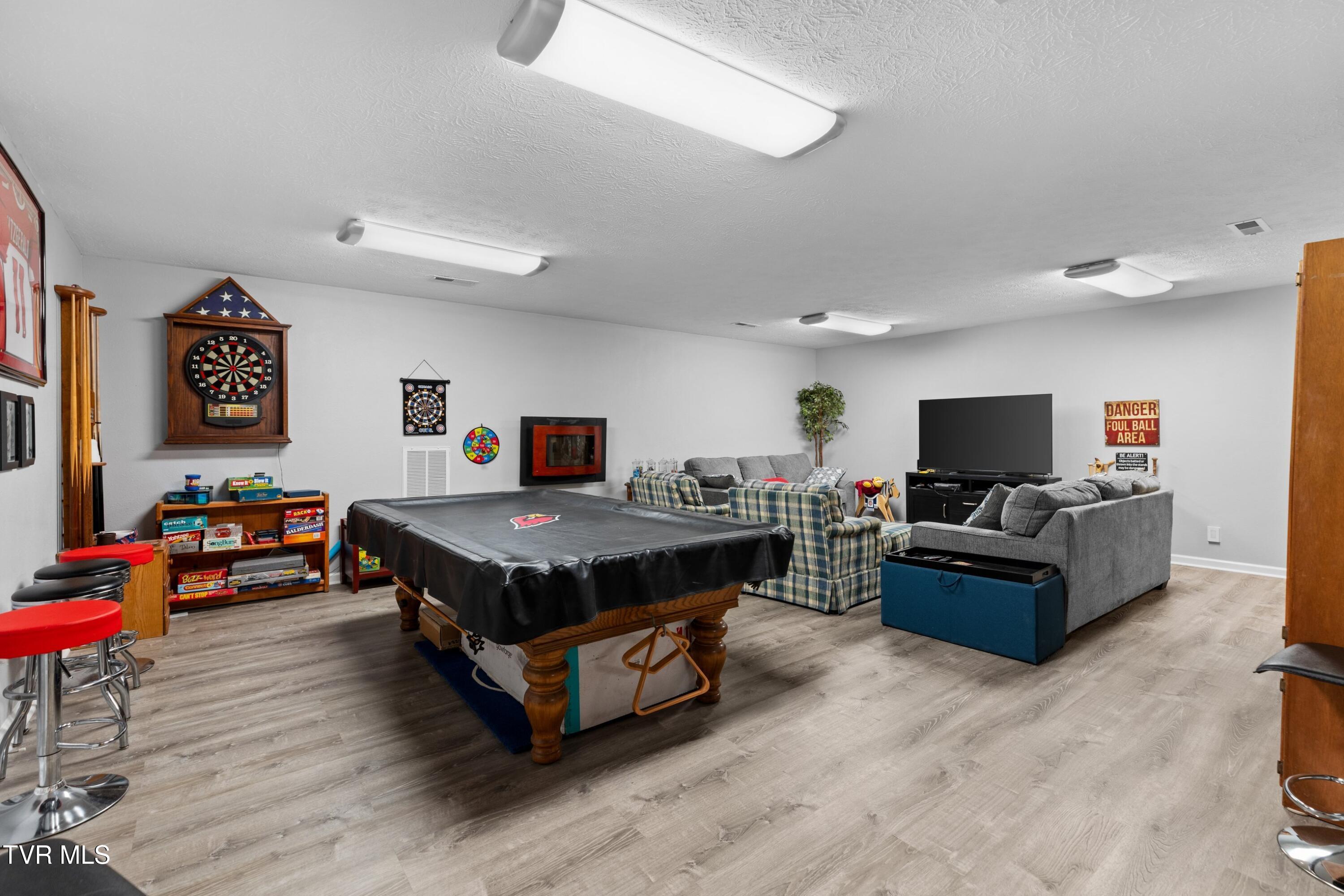 807 Mockingbird Court, Mount Carmel, Tennessee image 27