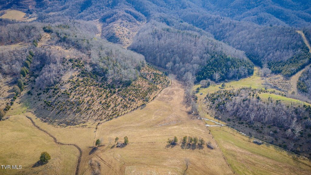 Photo of Tbd Clinch Mountain Road, Lebanon, VA 24266 (MLS # 9989943)