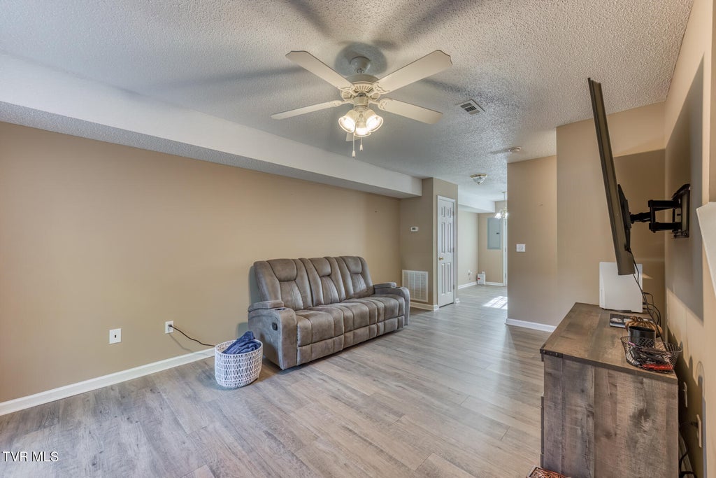 Photo of 568 Gray Station Road #Apt 10, Gray, TN 37615 (MLS # 10000452)