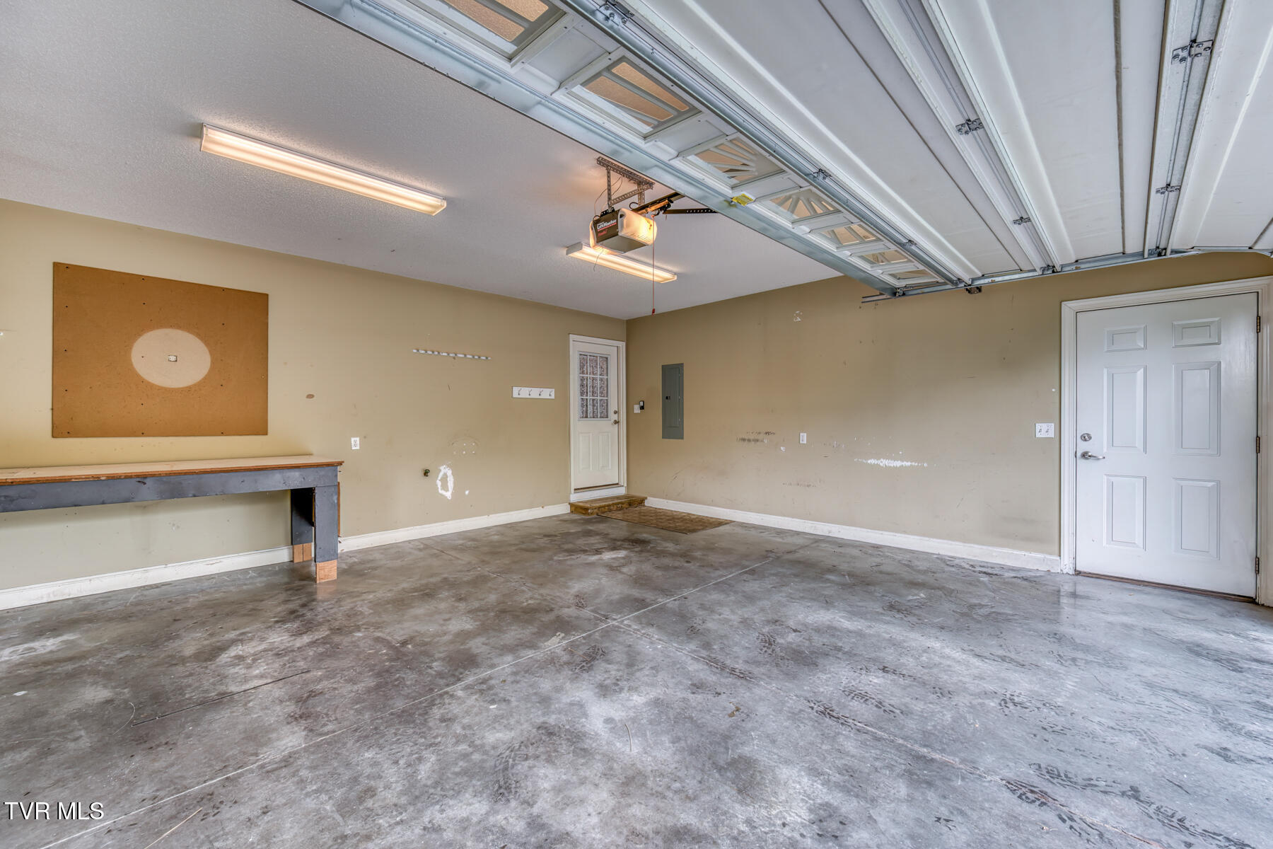 106 Meadow View Drive, Jonesborough, Tennessee image 28