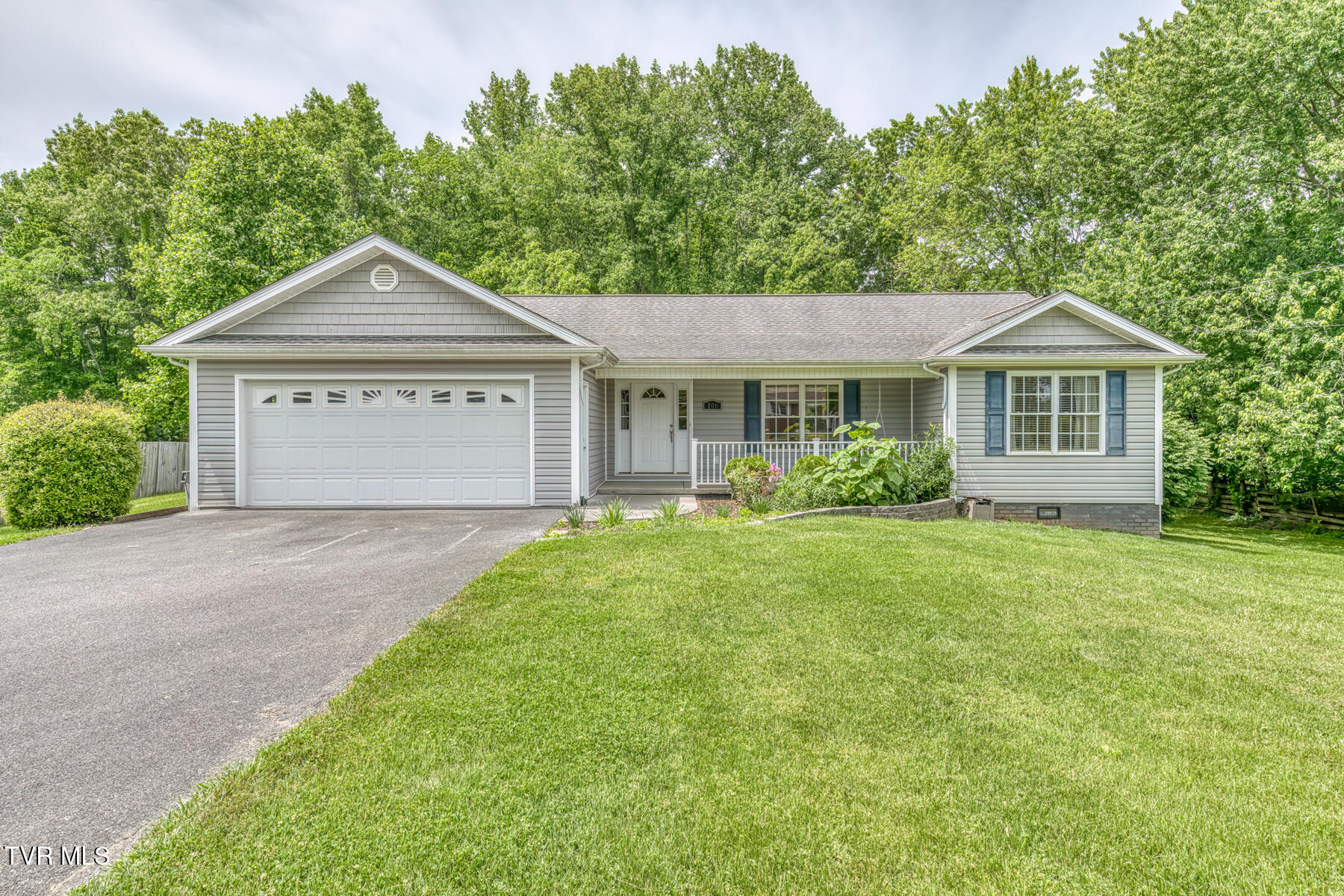 106 Meadow View Drive, Jonesborough, Tennessee image 1