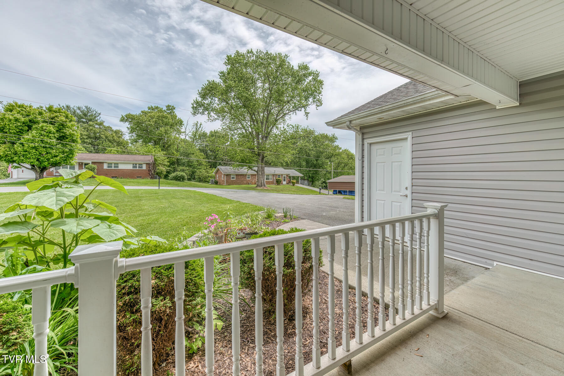 106 Meadow View Drive, Jonesborough, Tennessee image 4