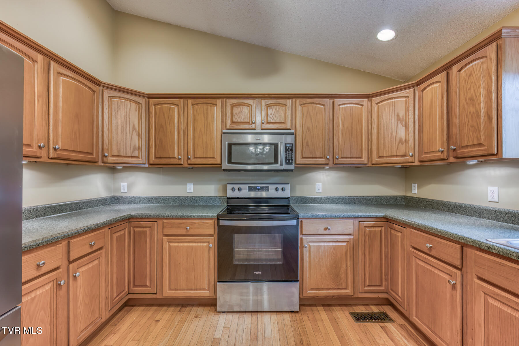 106 Meadow View Drive, Jonesborough, Tennessee image 14