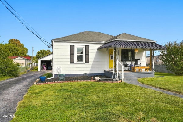 1045 MOORLAND AVE, BRISTOL, VA 24201 - Image 9013d95fd4e21b9966059cd817488ec3/2480957285