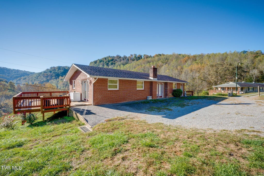 Photo of 186 Gunport Drive, Duffield, VA 24244 (MLS # 10002556)