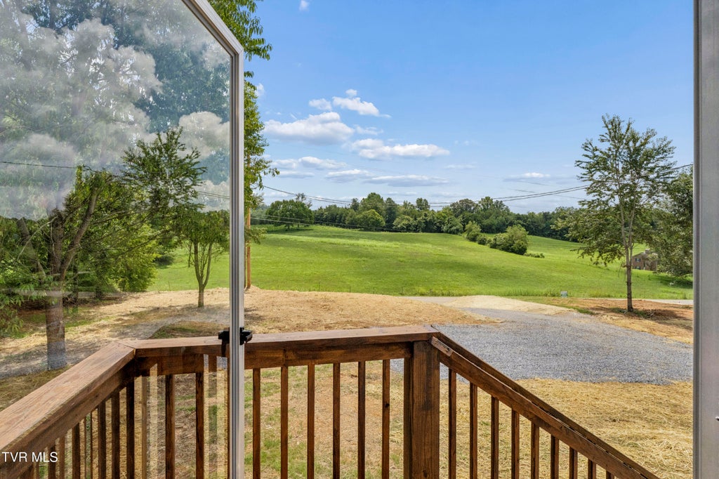 Photo of 1505 Jearoldstown Road, Chuckey, TN 37641 (MLS # 9998519)