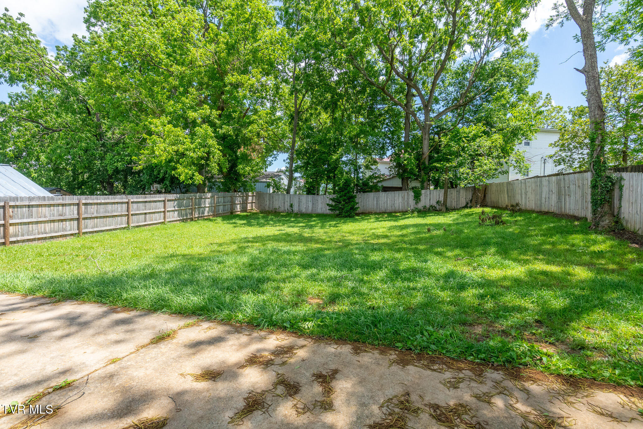 311 Cutler Street, Greeneville, Tennessee image 7