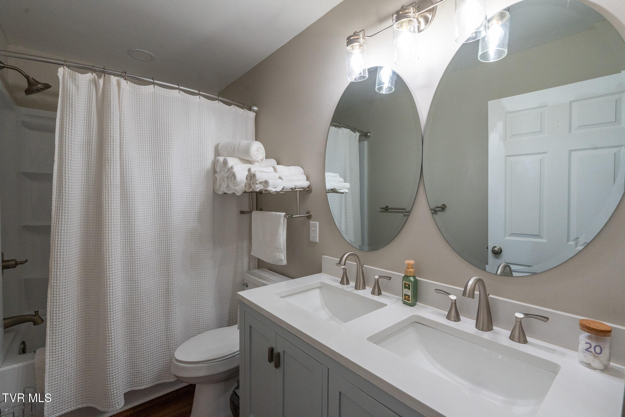 311 Cutler Street, Greeneville, Tennessee image 24