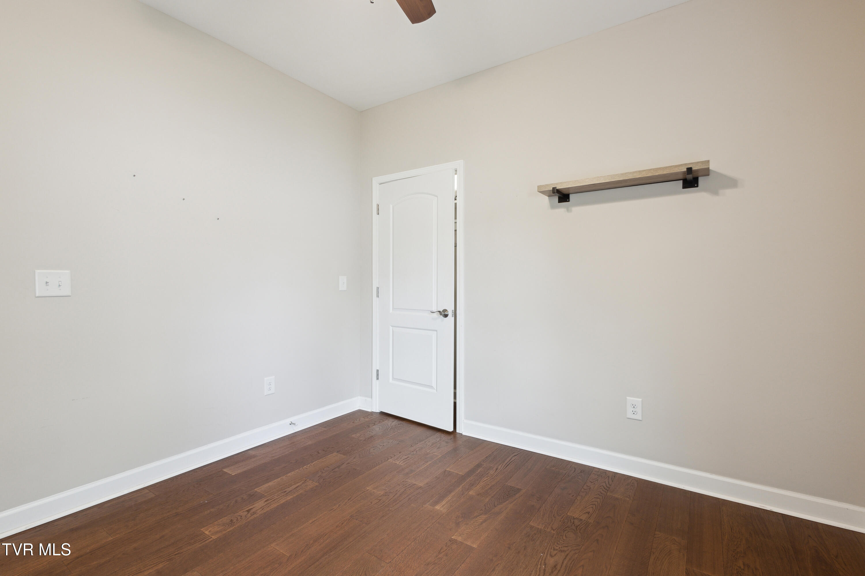 924 Walker Street, Elizabethton, Tennessee image 28