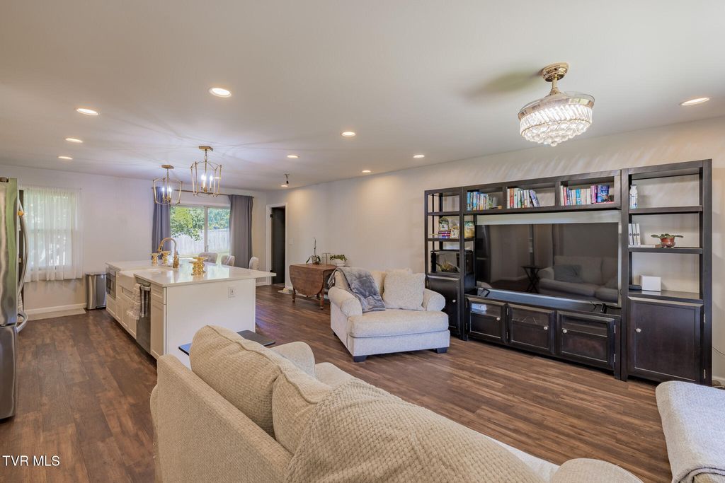 Photo of 3222 Marbleton Road, Unicoi, TN 37692 (MLS # 9995307)