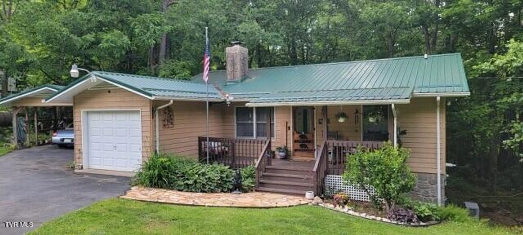 Photo of 368 Burbank Road, Roan Mountain, TN 37687 (MLS # 9987035)
