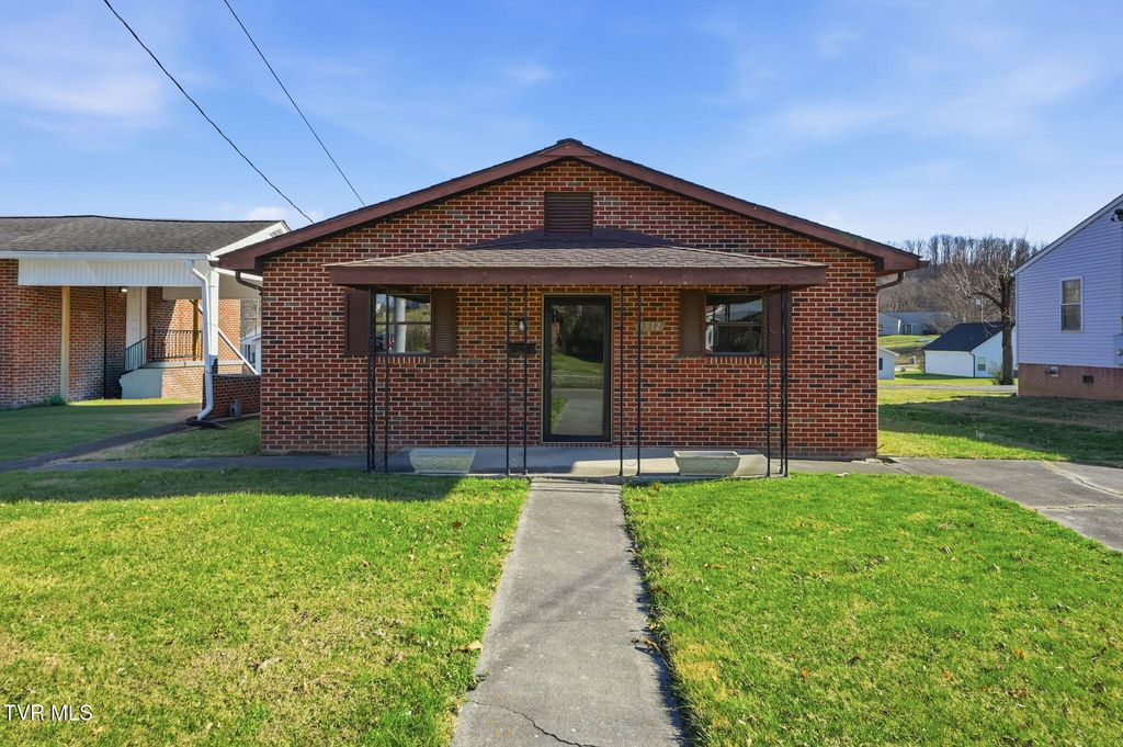 Photo of 1512 Fairview Avenue, Johnson City, TN 37601 (MLS # 9995233)