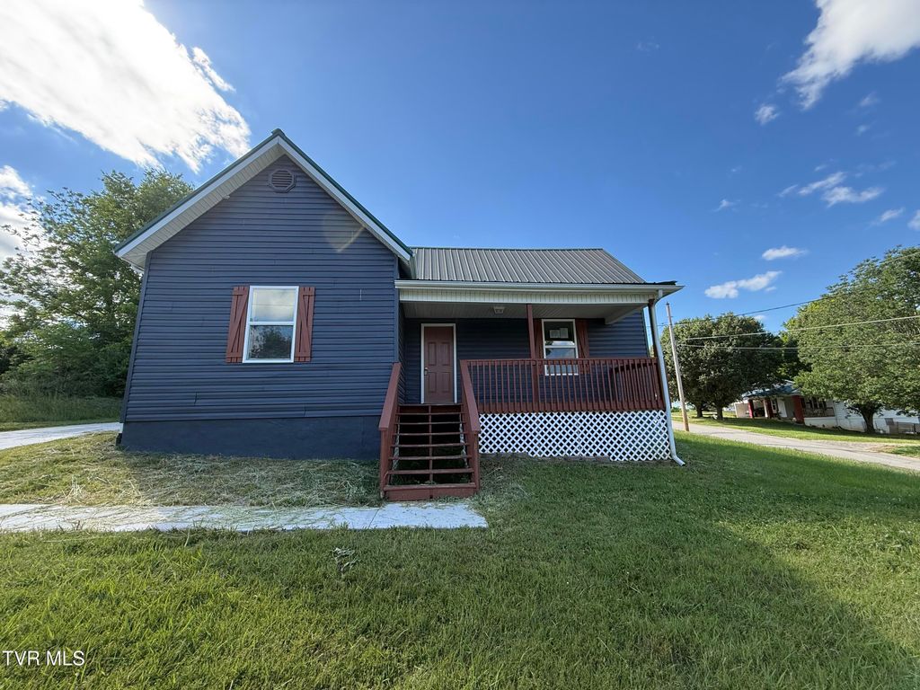 Photo of 411 Hill Street, Greeneville, TN 37745 (MLS # 9995452)