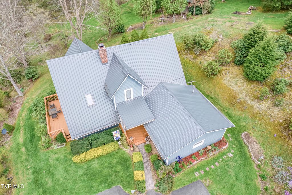 Photo of 261 Calvary Lane, Mountain City, TN 37683 (MLS # 9993443)