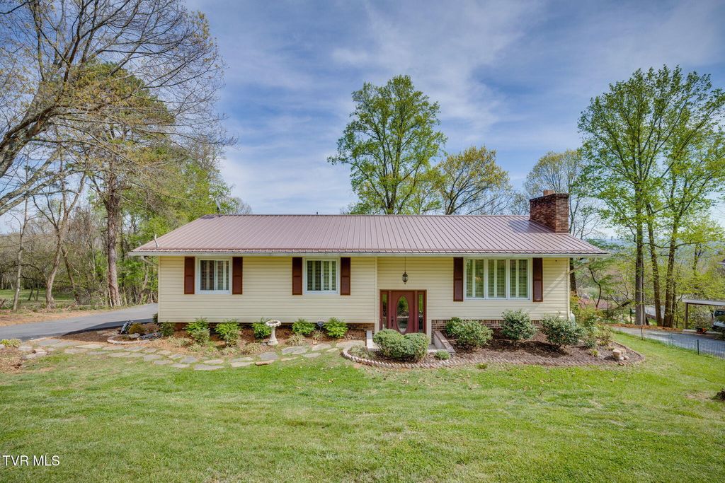 Photo of 2001 Welch Road, Kingsport, TN 37660 (MLS # 9993806)