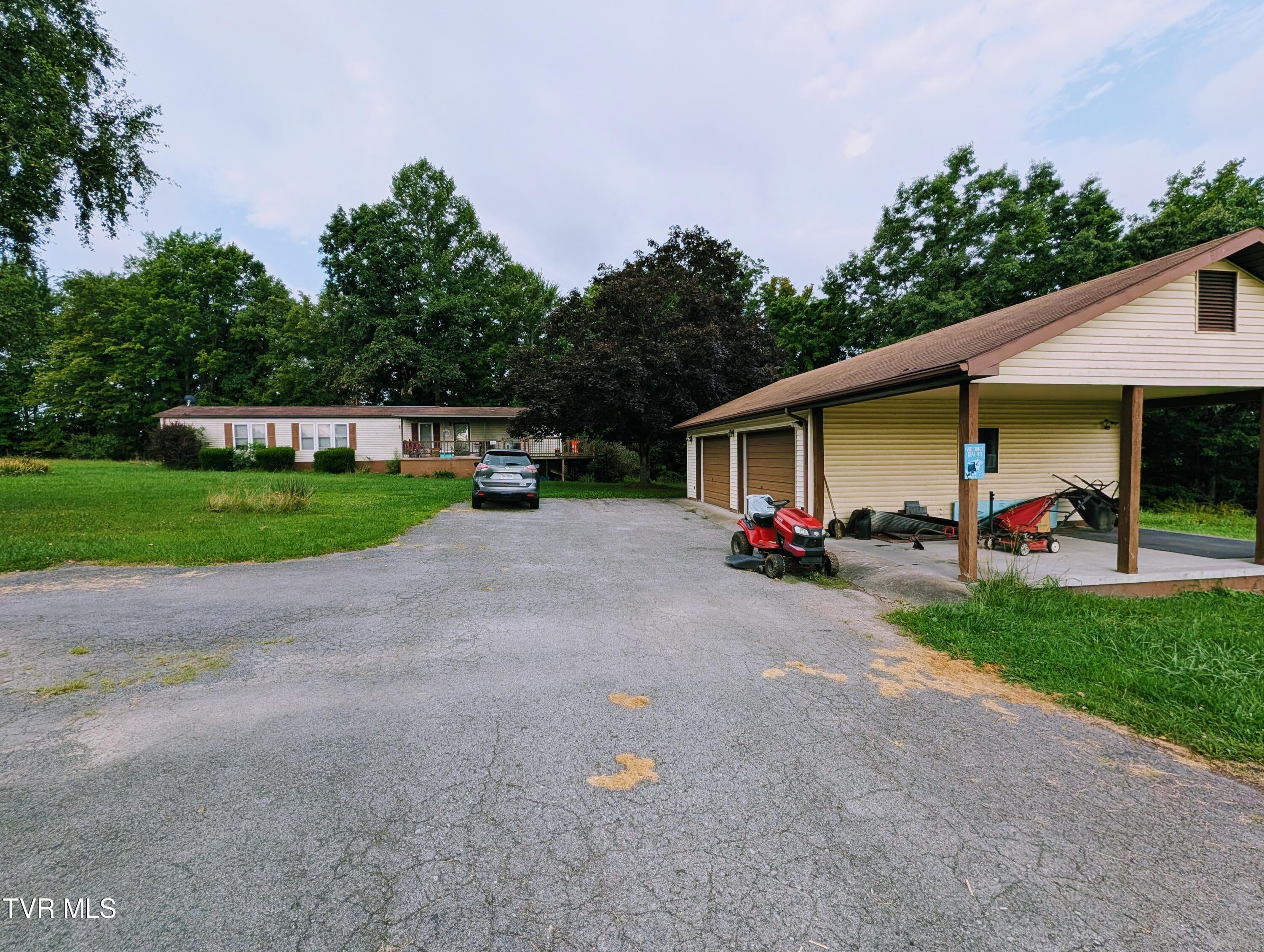 3645 Dc Caney Ridge Road