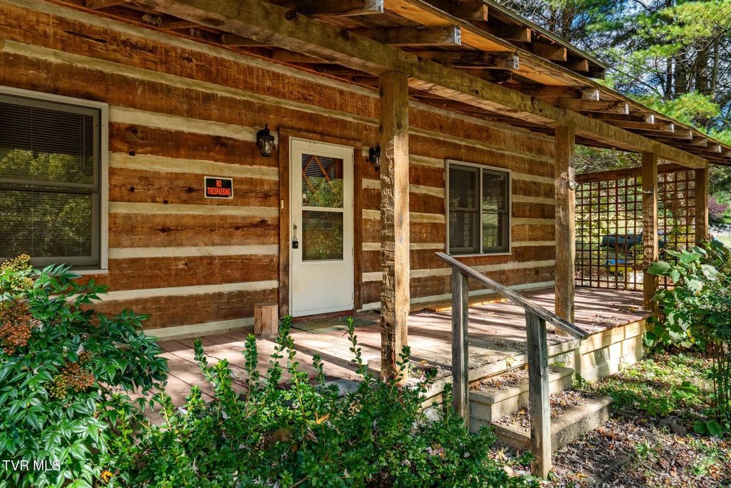 Photo of 400 Blant Road, Mountain City, TN 37683 (MLS # 9987070)