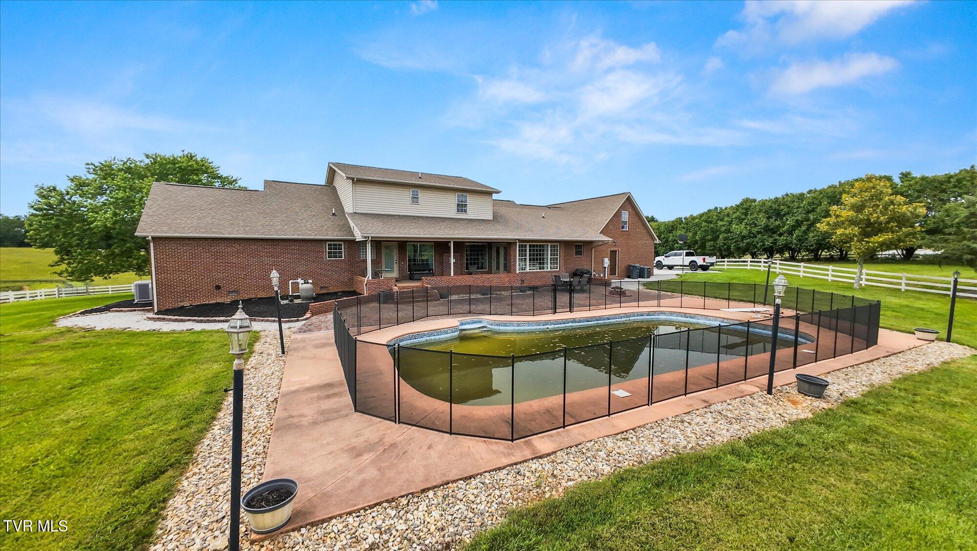 727 Dumplin Valley Road, Jefferson City, Tennessee image 46