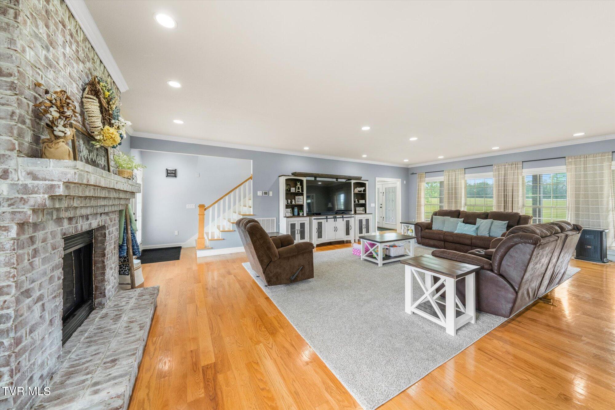 727 Dumplin Valley Road, Jefferson City, Tennessee image 9