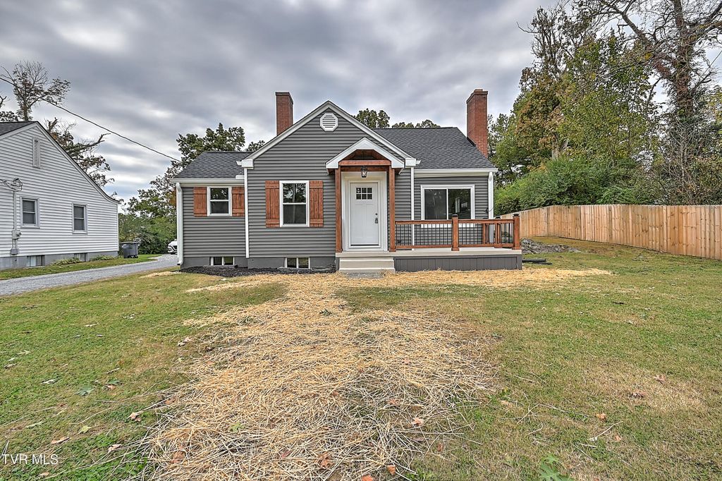 Photo of 3236 Ashley Street, Kingsport, TN 37664 (MLS # 9987497)