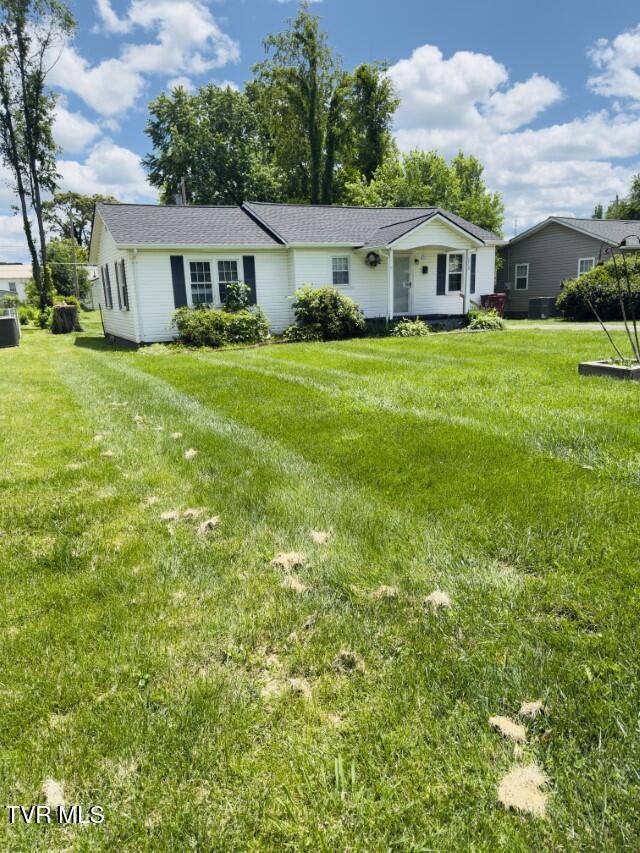 1310 Chilhowie Avenue, Johnson City, Tennessee image 2