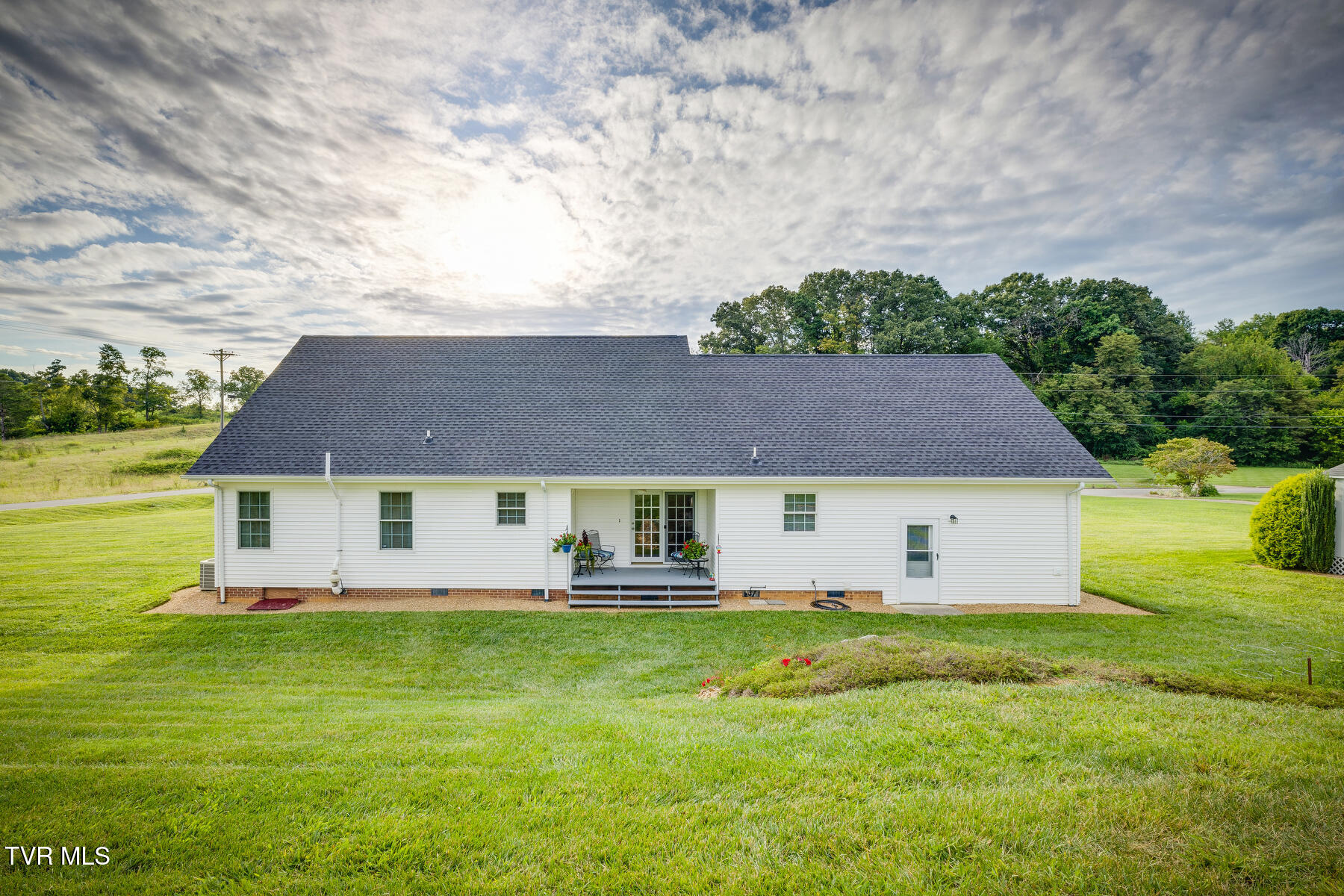 463 Pine Ridge Drive, Afton, Tennessee image 33