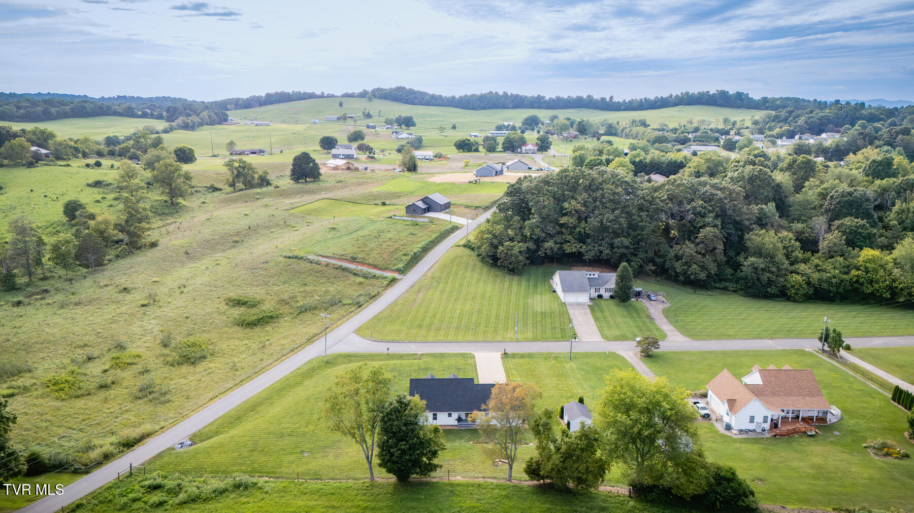 463 Pine Ridge Drive, Afton, Tennessee image 41