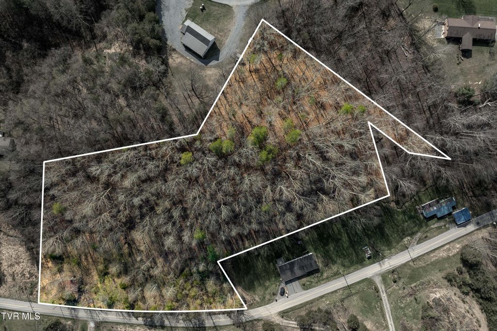 Photo of Tbd Oak Glen Circle, Fall Branch, TN 37656 (MLS # 9993032)