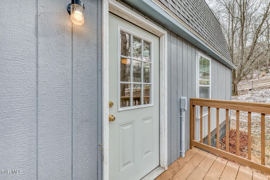 Photo of 1877 Powder Branch Road, Johnson City, TN 37601 (MLS # 9990721)