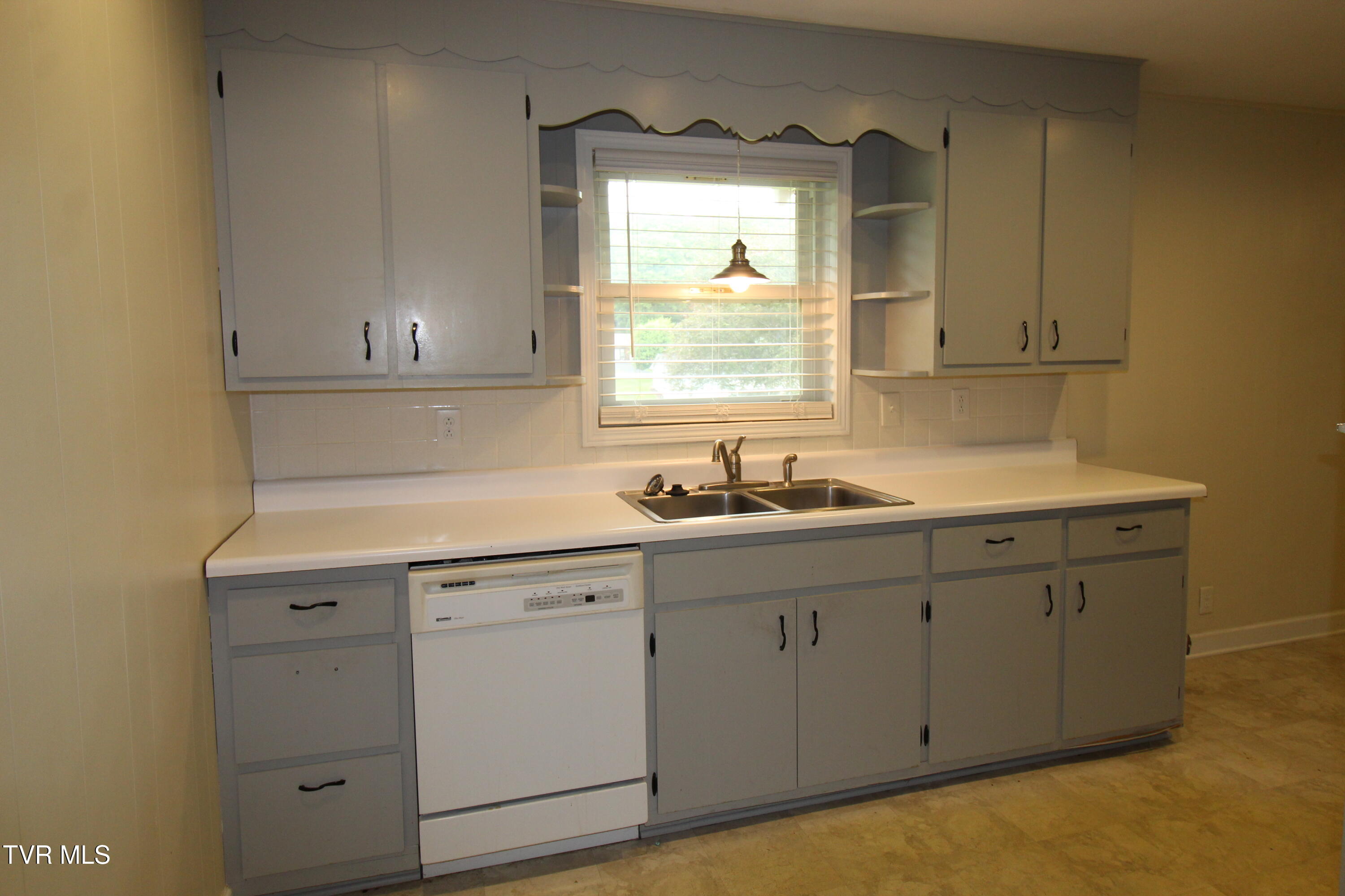 336 Lane Street, Church Hill, Tennessee image 2