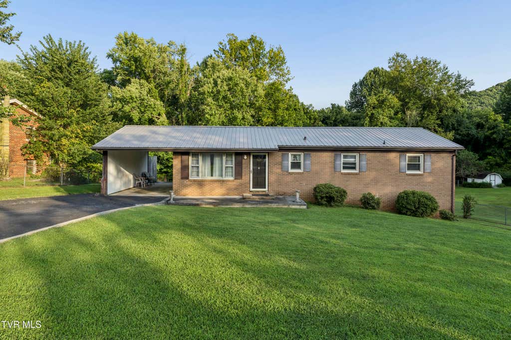 Photo of 707 Hilltop Drive, Johnson City, TN 37604 (MLS # 9999856)