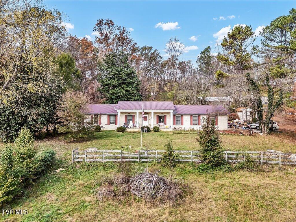 128 Shephards Chapel Road, Rogersville, Tennessee image 1