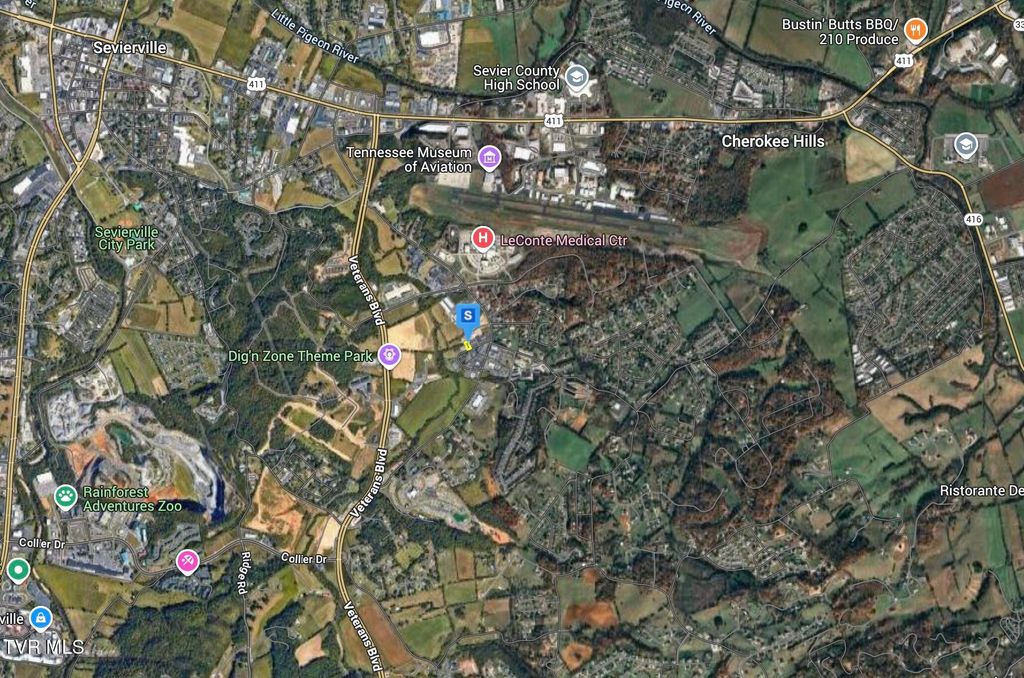 Photo of 1130 Fox Meadows Boulevard, Sevierville, TN 37862 (MLS # 9989166)