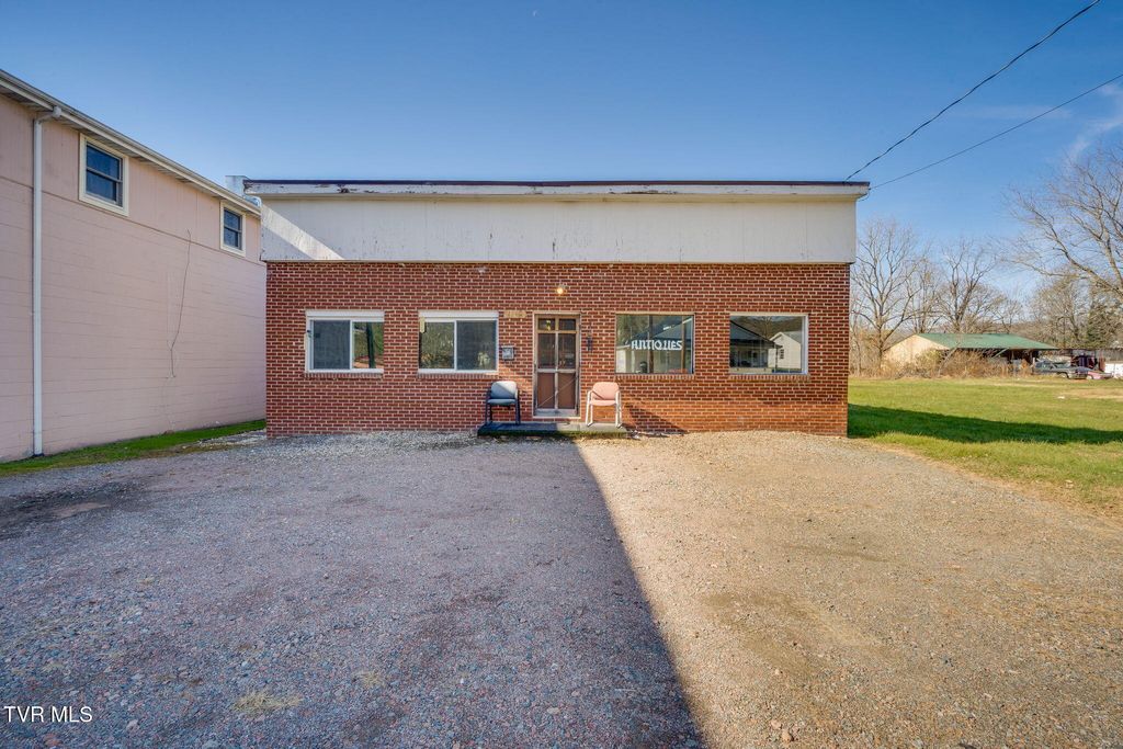 Photo of 418 Church Street, Mountain City, TN 37683 (MLS # 9988354)