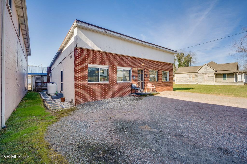 Photo of 418 Church Street, Mountain City, TN 37683 (MLS # 9988354)