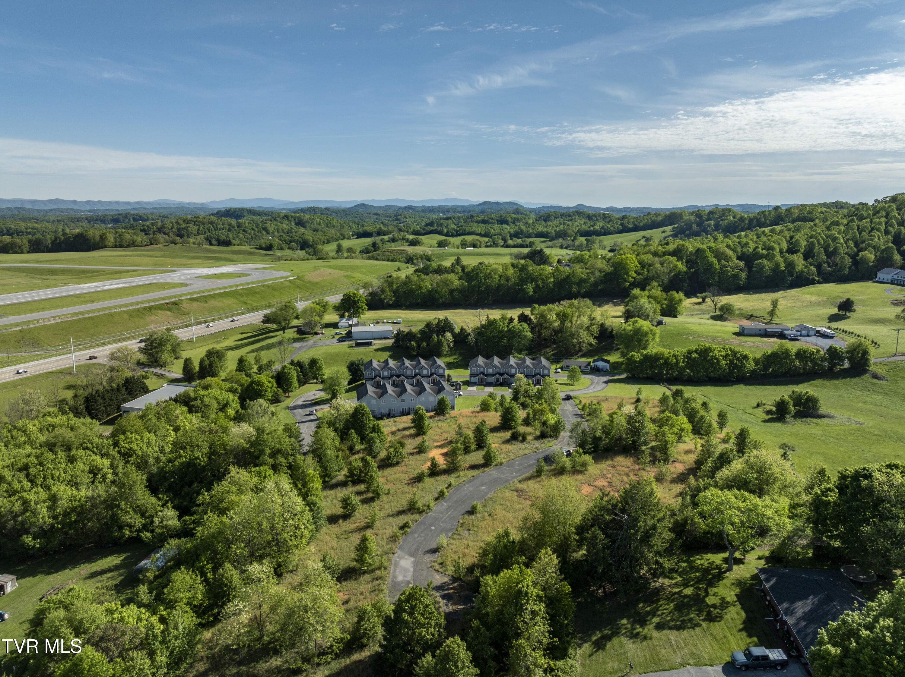 200 Deck Lane, Blountville, Tennessee image 6