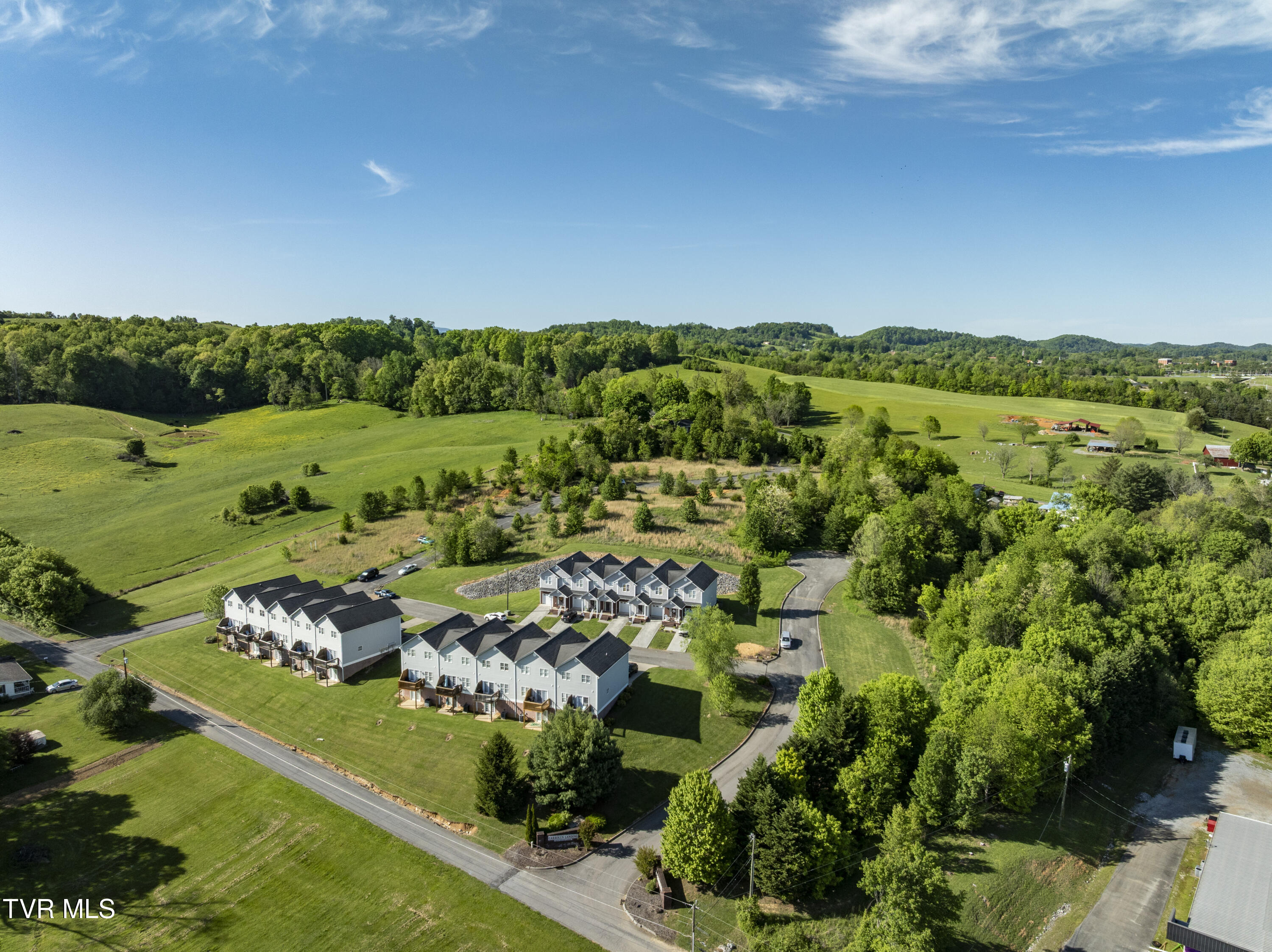 200 Deck Lane, Blountville, Tennessee image 2