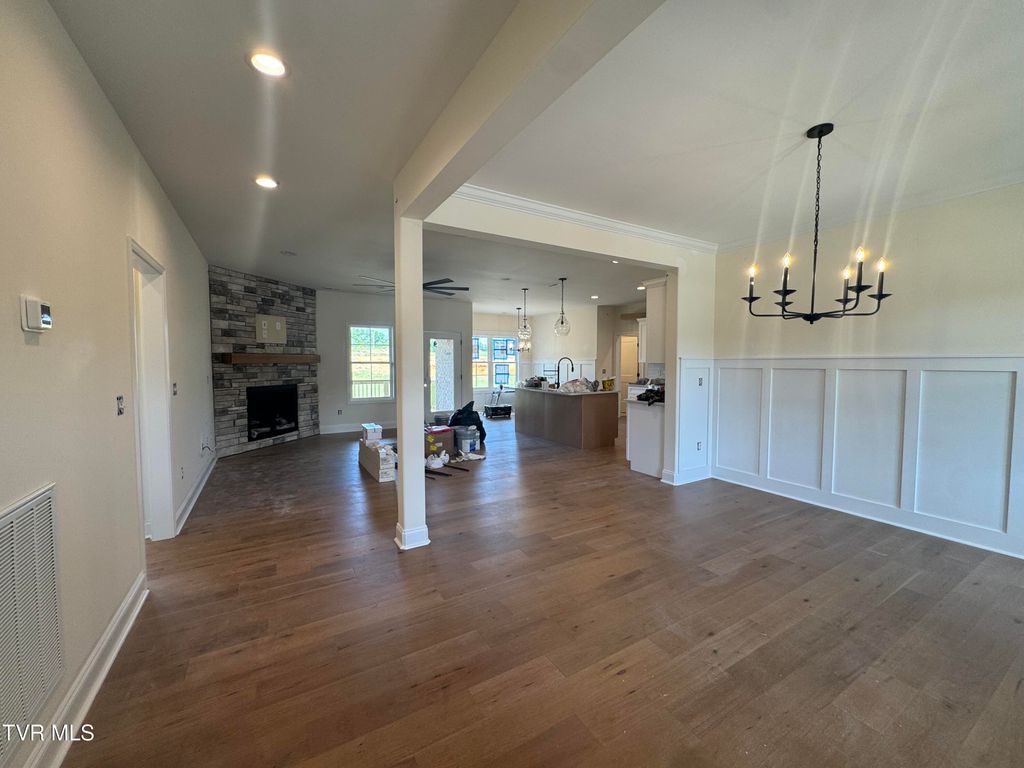 Photo of 548 Larkins Farm Drive, Jonesborough, TN 37659 (MLS # 9995453)