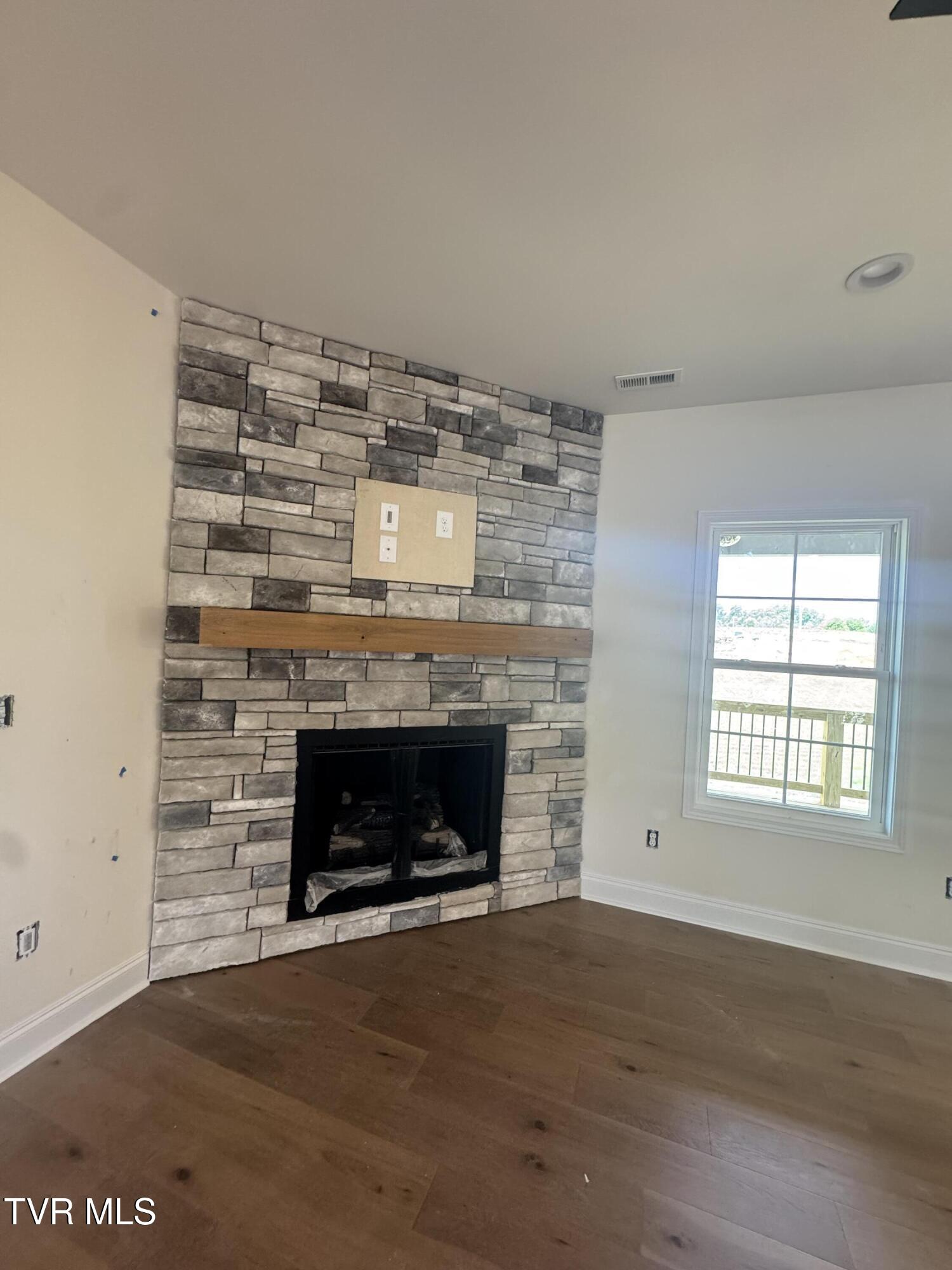 548 Larkins Farm Drive
