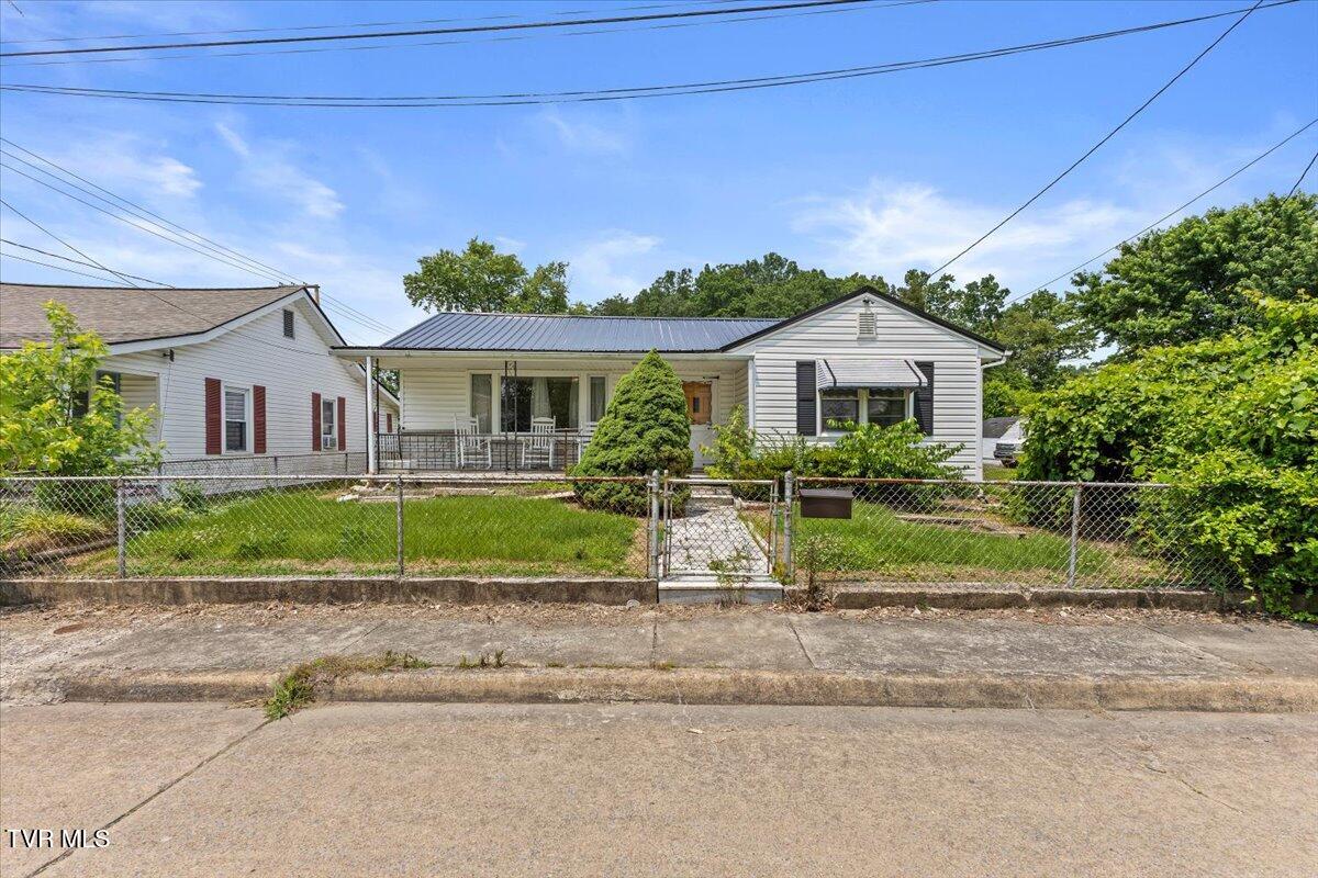 204 Millpond Street, Kingsport, Tennessee image 3